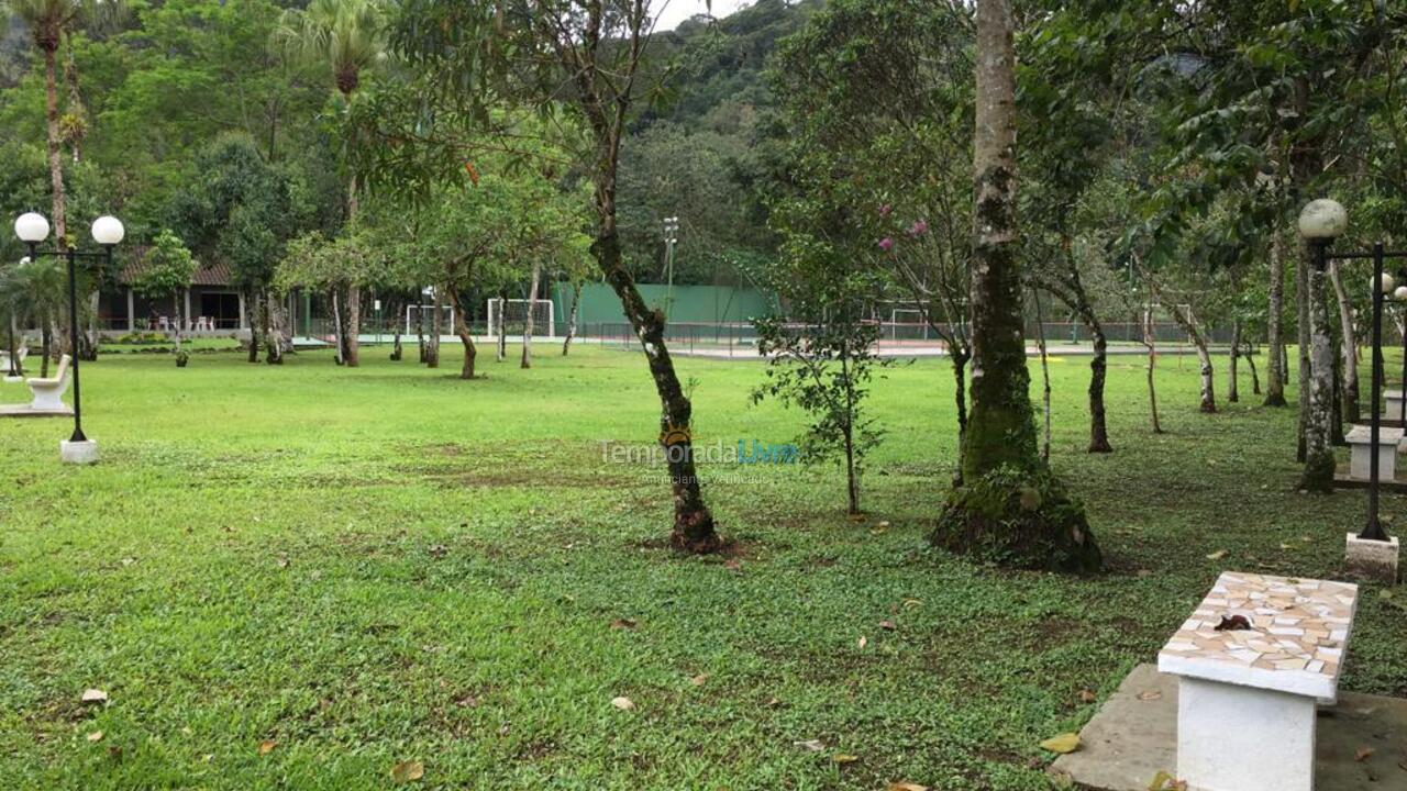 Casa para aluguel de temporada em Ubatuba (Horto Florestal)