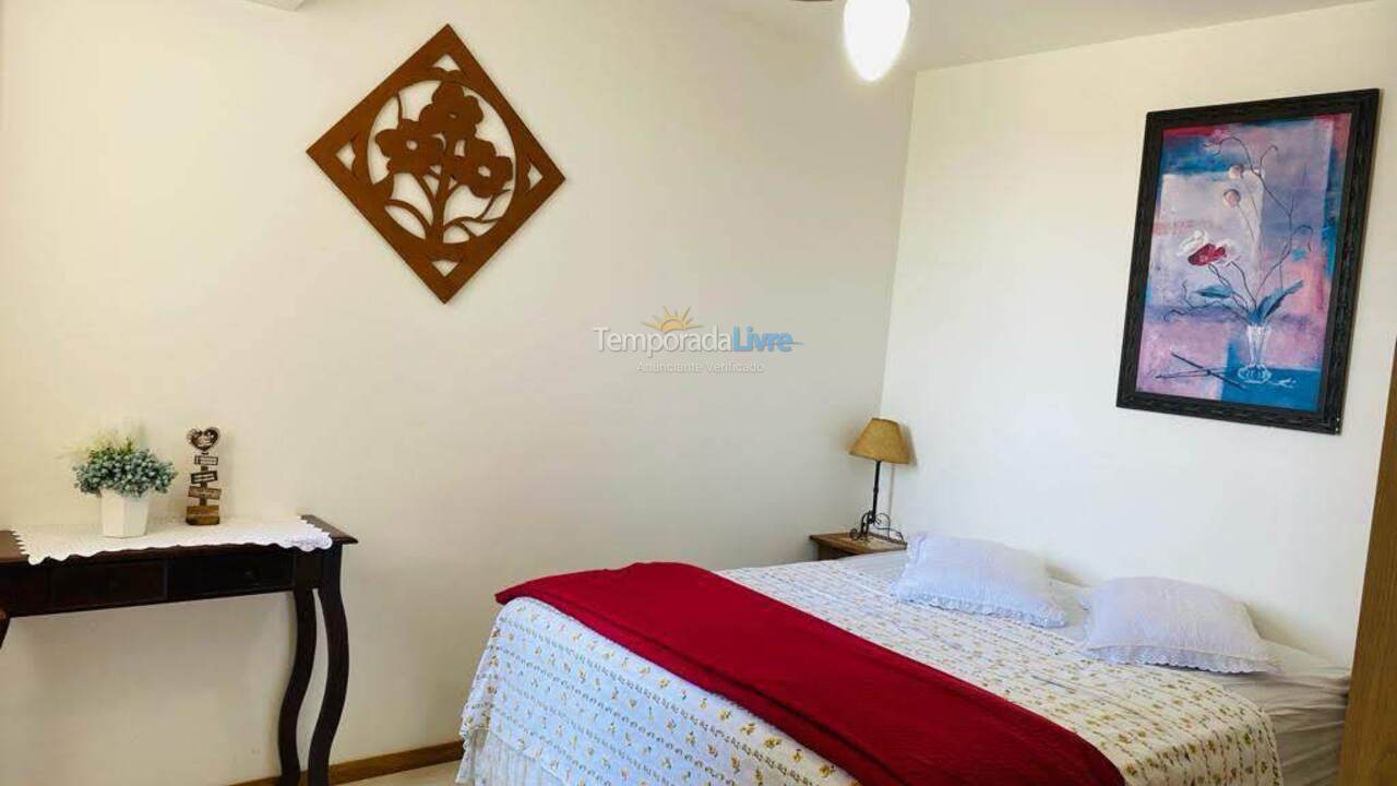 Apartamento para aluguel de temporada em Penha (Centro)