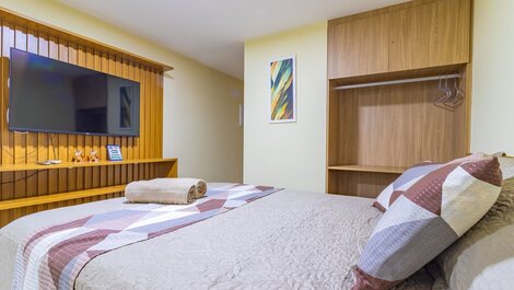 Tangaroa Flat #303 - Quadruple by Carpediem