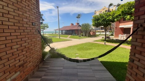 CASA EN CONDOMINIO DE TEMPORADA en FLORIANÓPOLIS - SC, CANASVIEIRAS