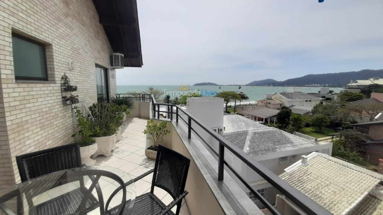 Apartamento para aluguel de temporada em Florianópolis (Cachoeira do Bom Jesus)