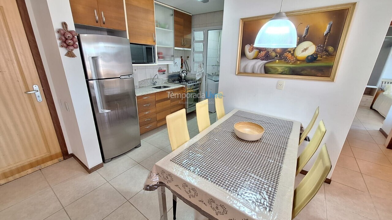 Apartamento para aluguel de temporada em Florianopolis (Canasvieiras)