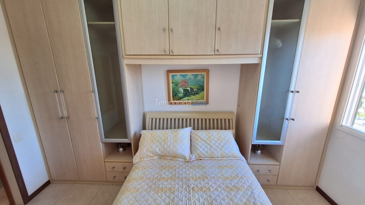 Apartamento para aluguel de temporada em Florianopolis (Canasvieiras)