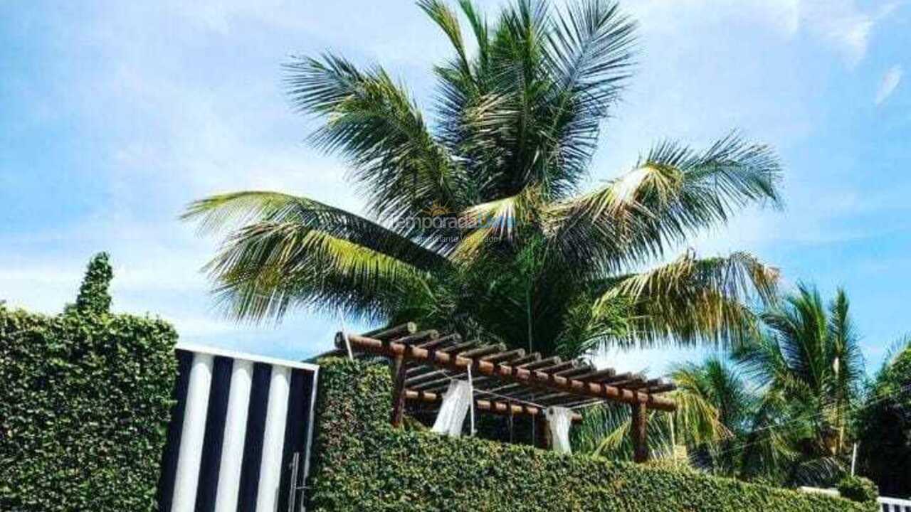 Casa para aluguel de temporada em Itaparica (Porto Santo)