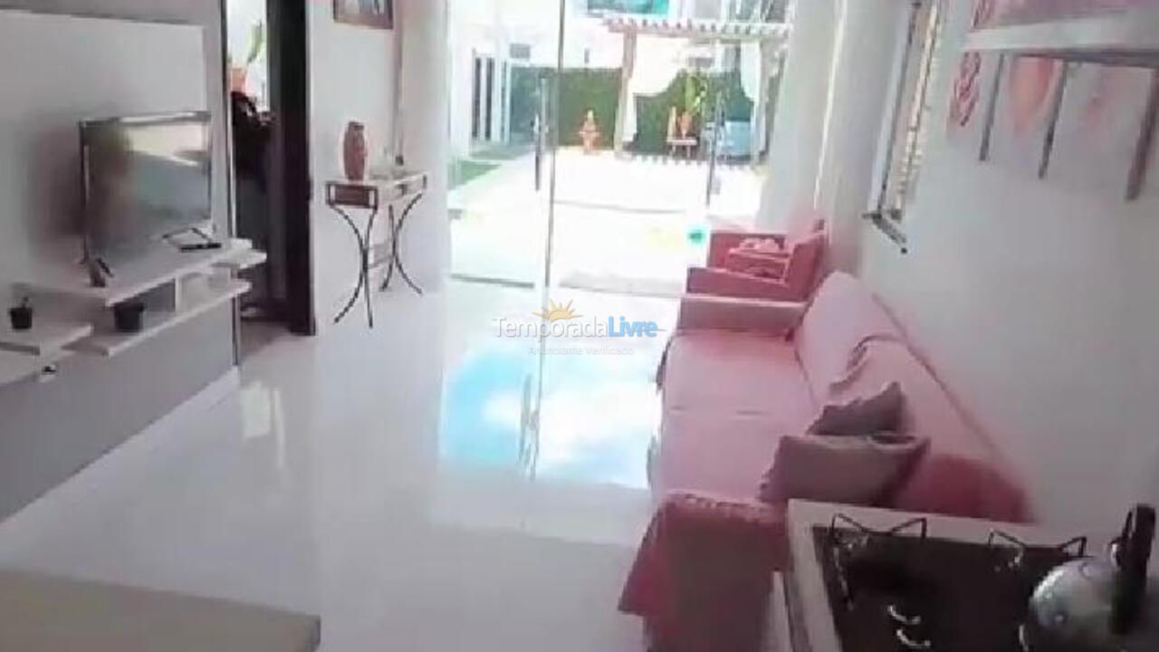 Casa para aluguel de temporada em Itaparica (Porto Santo)