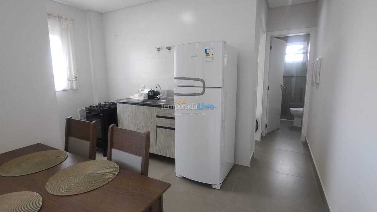 Apartamento para aluguel de temporada em Florianopolis (Praia dos Ingleses)