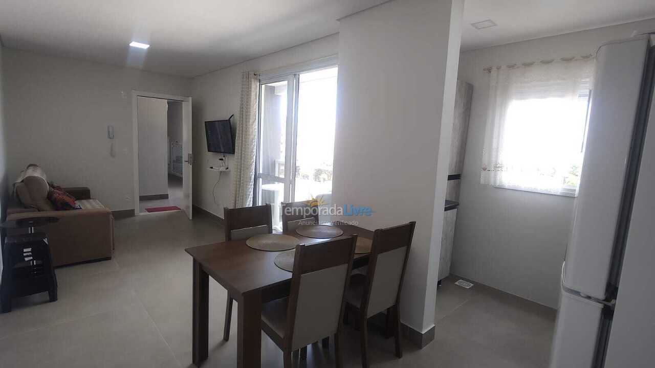 Apartamento para aluguel de temporada em Florianopolis (Praia dos Ingleses)