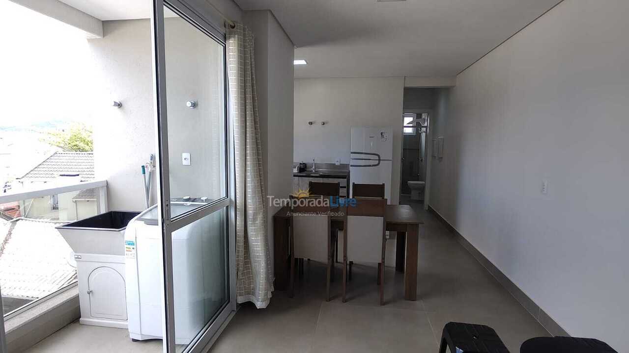 Apartamento para aluguel de temporada em Florianopolis (Praia dos Ingleses)