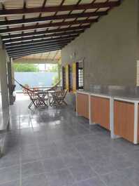 Excelente casa para temporada próximo a barraca do gaúcho.