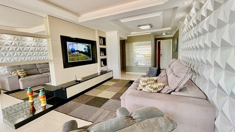 APARTAMENTO FRENTE AO MAR - TOP MELHOR LOCALIZAÇÃO DA PRAIA ITAPEMA