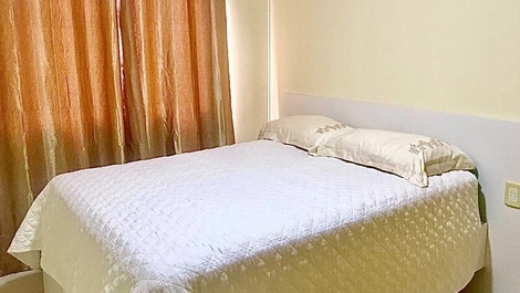 APARTAMENTO FRENTE AO MAR - TOP MELHOR LOCALIZAÇÃO DA PRAIA ITAPEMA