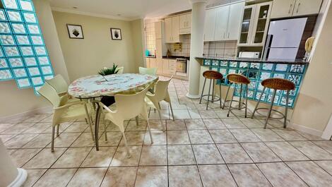 APARTAMENTO FRENTE MAR DOS SONHOS PARA LOCAÇÃO