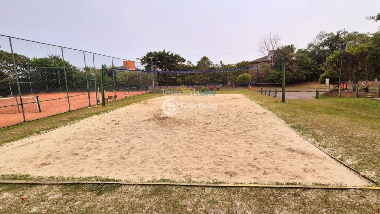 Casa para aluguel de temporada em Florianópolis (Rio Tavares)