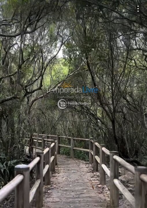 Casa para aluguel de temporada em Florianópolis (Rio Tavares)