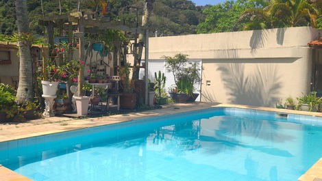 Casa para alugar em Guarujá - Praia do Pernambuco