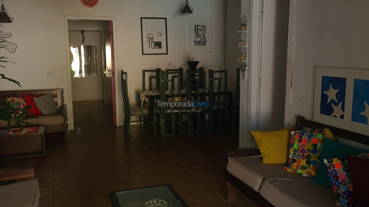 Casa para aluguel de temporada em Guarujá (Praia do Pernambuco)