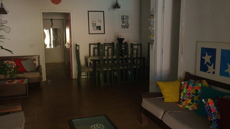 Locações de 2 casas para fins de semana, eventos ou feriados.