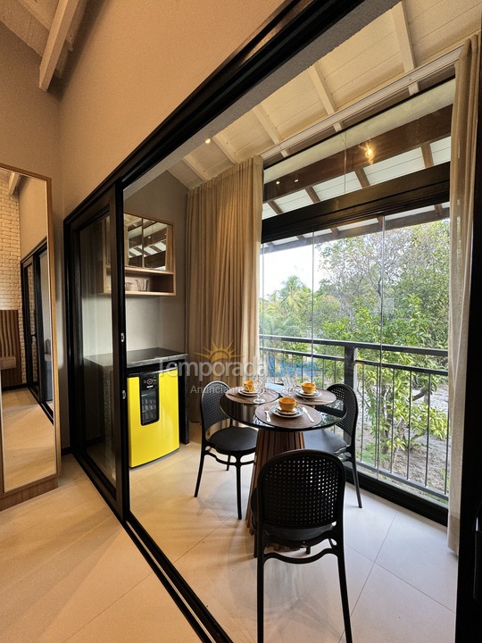 Apartamento para aluguel de temporada em Mata de São João (Praia do Forte)