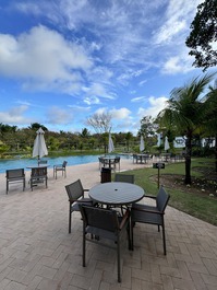 Apartamento Studio novo e completo! 900m da Vila!