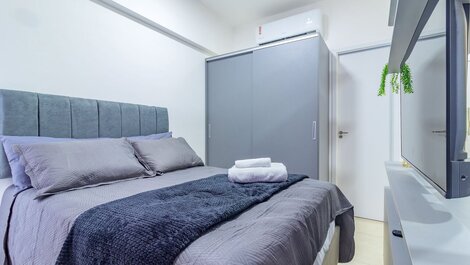 Max Derby #1407 - Estudio triple de Carpediem