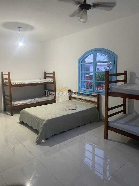 Casa para aluguel de temporada em Guarujá (Praia do Pernambuco)