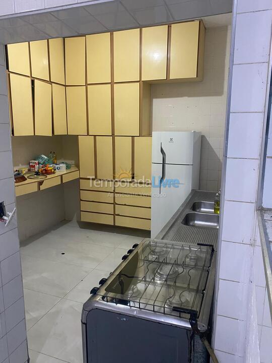 Casa para aluguel de temporada em Guarujá (Praia do Pernambuco)