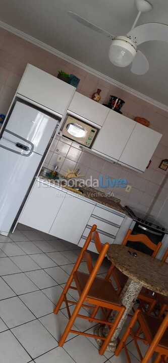 Apartamento para aluguel de temporada em Florianopolis (Praia dos Ingleses)