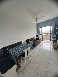 APARTAMENTO 6 PESSOAS PÉ NA AREIA MARACANÃ- PRAIA GRANDE