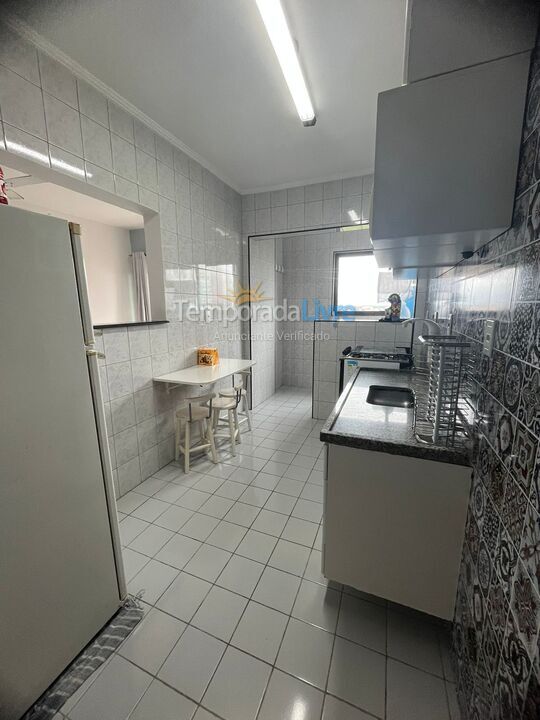 Apartamento para aluguel de temporada em Praia Grande (Maracanã)