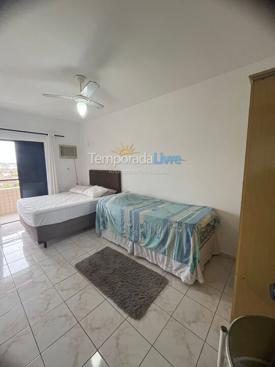 Apartamento para aluguel de temporada em Praia Grande (Maracanã)