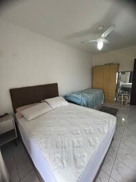 APARTAMENTO 6 PESSOAS PÉ NA AREIA MARACANÃ- PRAIA GRANDE
