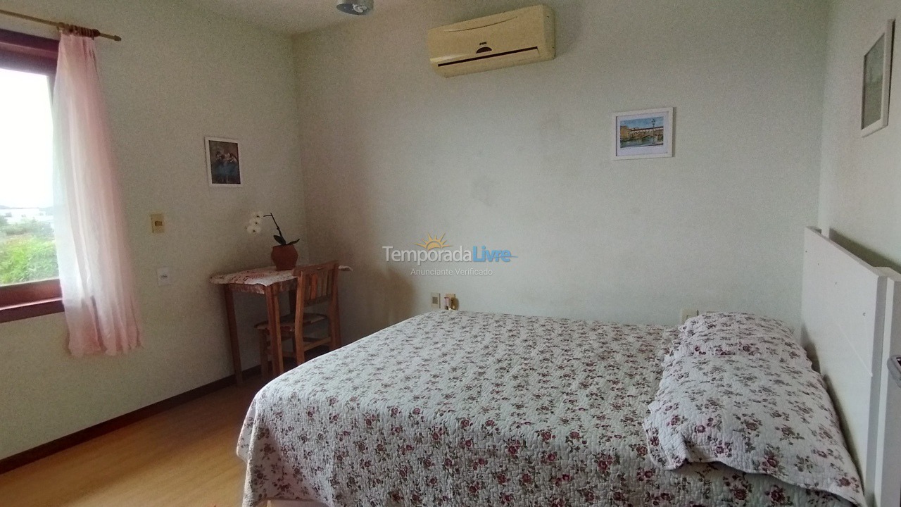 Casa para alquiler de vacaciones em Florianopolis (Campeche)