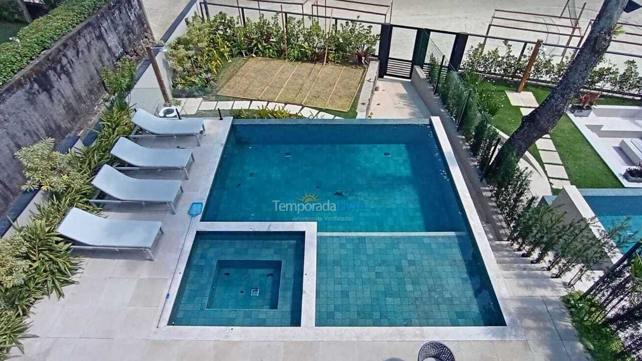 Casa para alquiler de vacaciones em São Sebastião (Praia da Baleia)