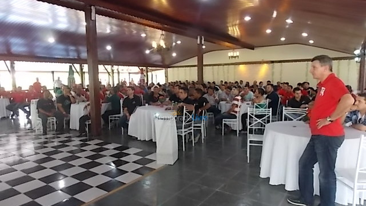 Chácara / sítio para aluguel de temporada em Mogi das Cruzes (Biritiba Ussu)