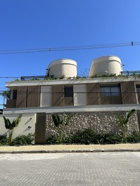 Residencia de Alto Estándar en Condominio en Playa Juquehy