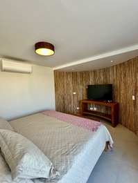 Residencia de Alto Estándar en Condominio en Playa Juquehy