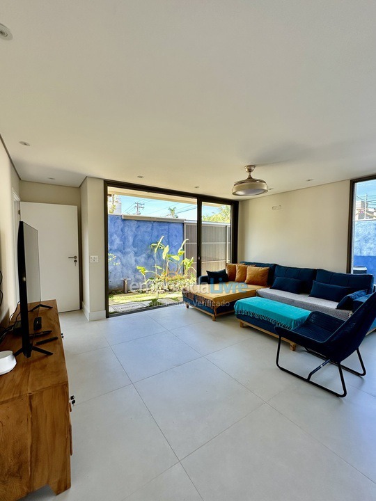 Casa para alquiler de vacaciones em São Sebastião (Juquehy)