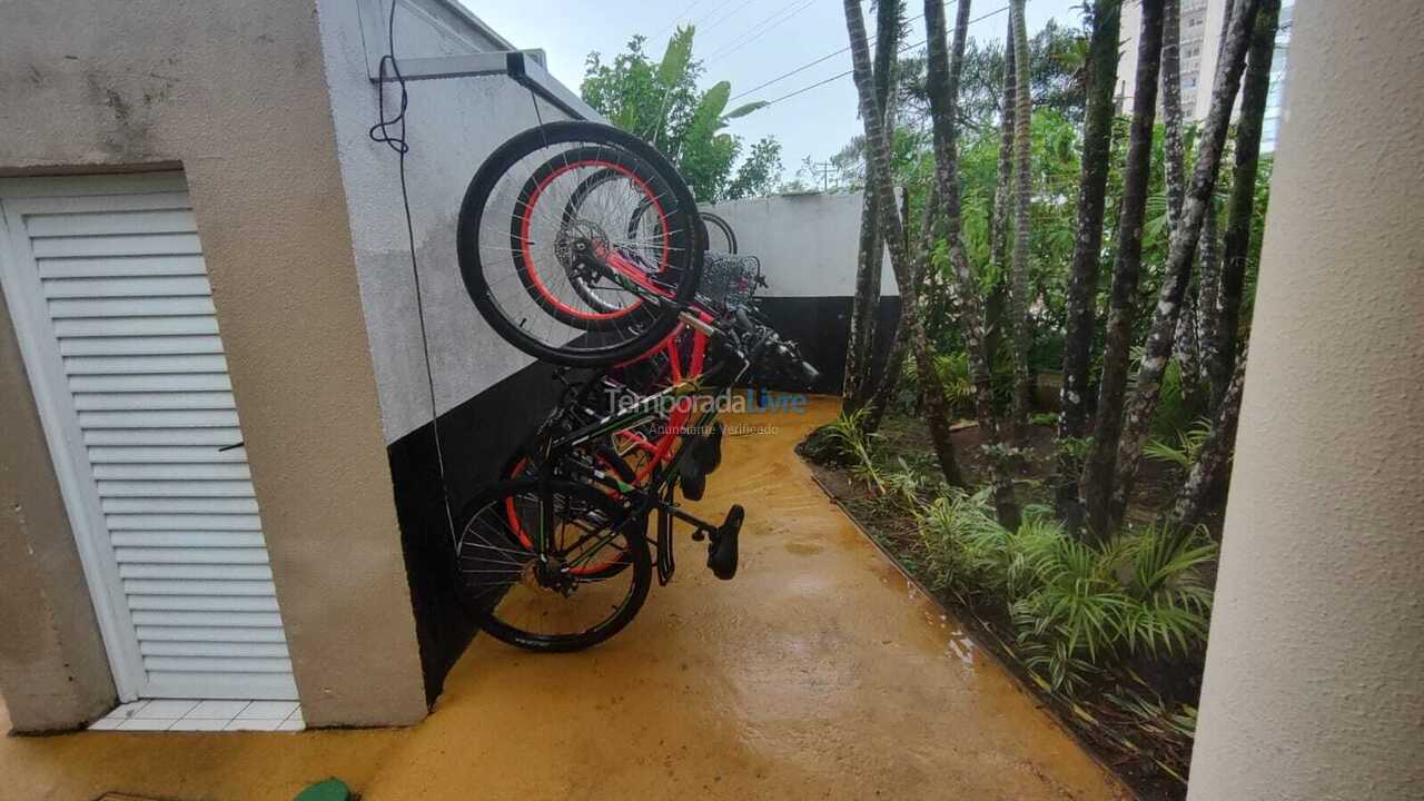 Apartment for vacation rental in Bertioga (Jardim São Lourenço)