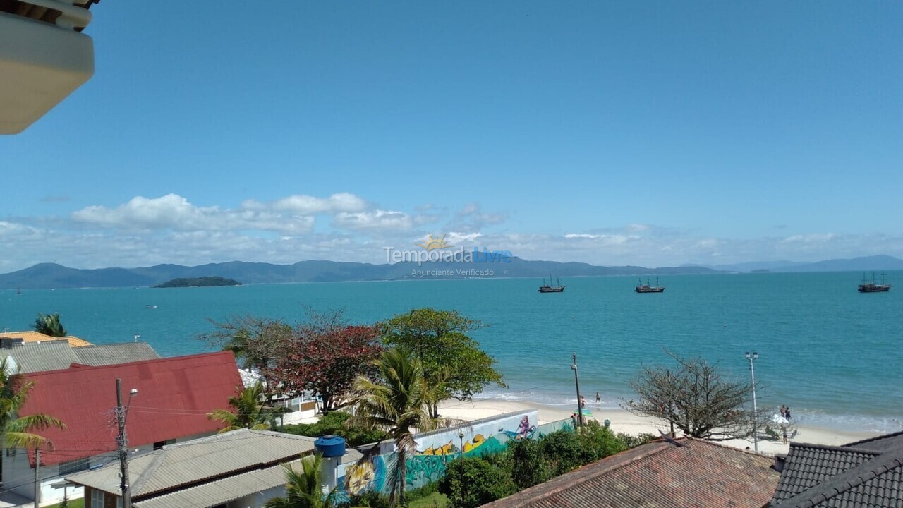 Apartamento para aluguel de temporada em Florianópolis (Cachoeira do Bom Jesus)