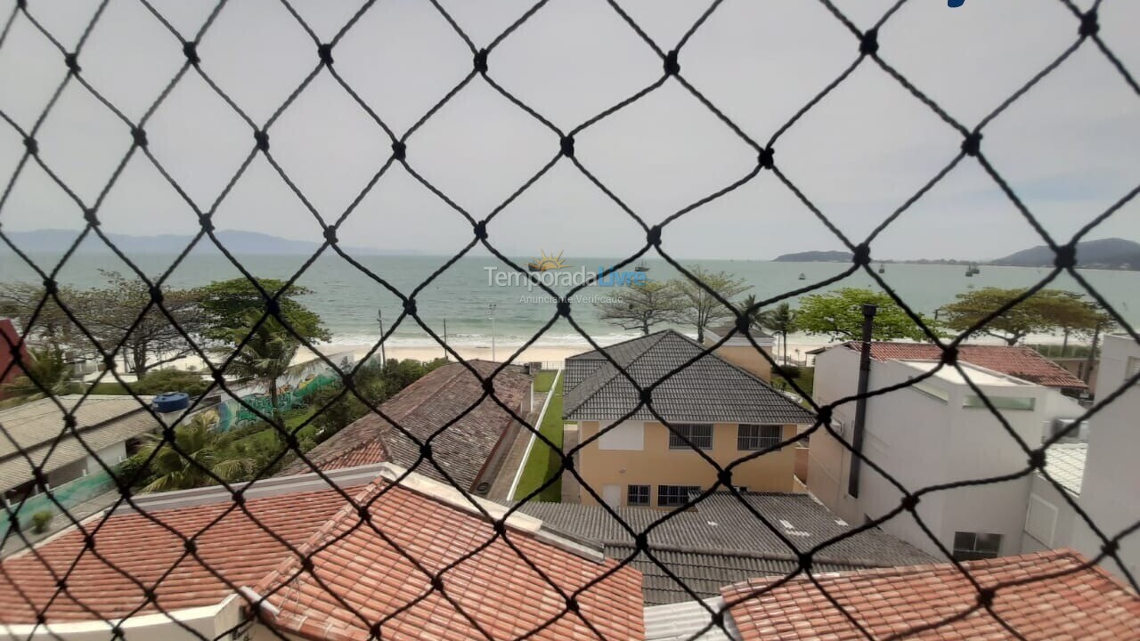Apartamento para aluguel de temporada em Florianópolis (Cachoeira do Bom Jesus)