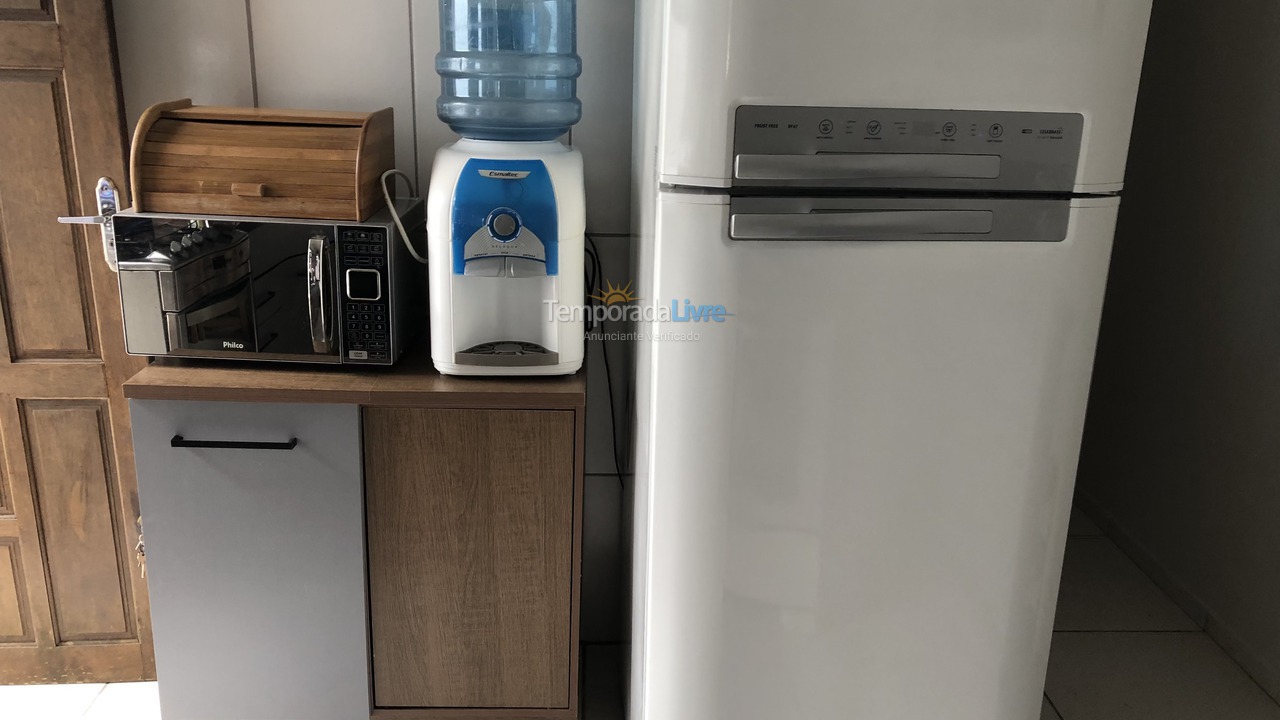 Casa para aluguel de temporada em Guaratuba (Balneário Eliane)