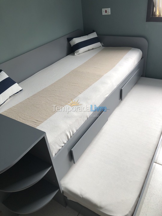 Casa para aluguel de temporada em Guaratuba (Balneário Eliane)