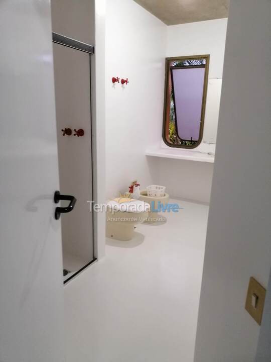 Casa para alquiler de vacaciones em Guarujá (Praia do Pernambuco)