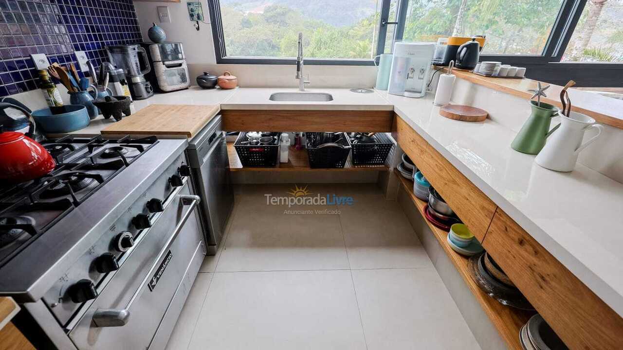 House for vacation rental in São Sebastião (Camburi)