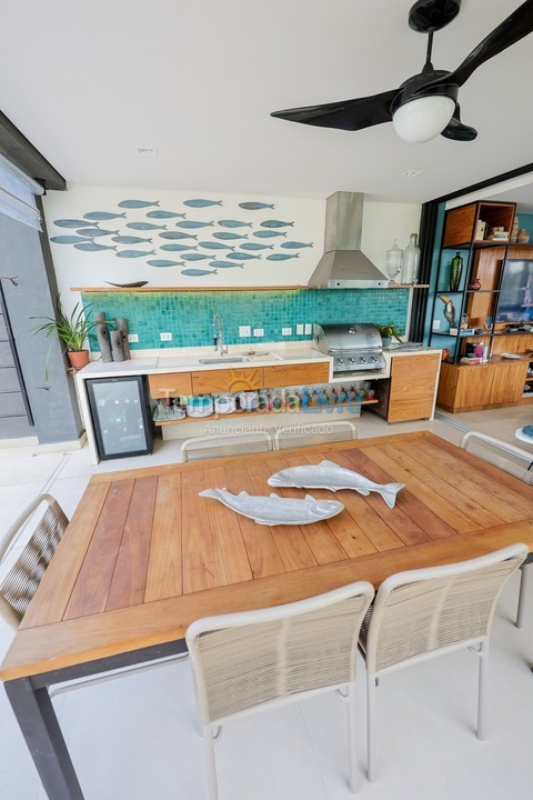 House for vacation rental in São Sebastião (Camburi)