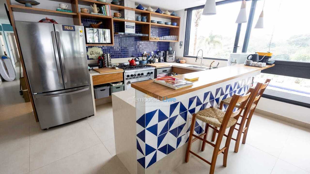 House for vacation rental in São Sebastião (Camburi)