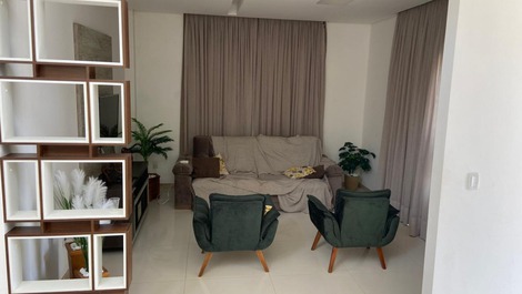 Excelente casa para alugar com 4/4 e 4 suites