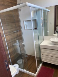 Excelente casa para alugar com 4/4 e 4 suites