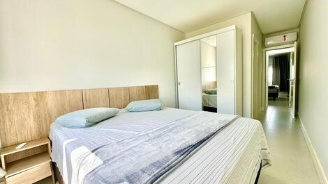 Casa adosada con 2 suites a 150 metros de la playa de Canto Grande