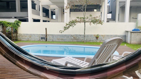 Casa para alugar em Bombinhas - Mariscal